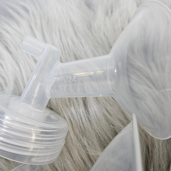 Motif Luna Double Electric Breast Pump Set 24mm 28mm Flange Manual Power Adapter - Picture 5 of 6